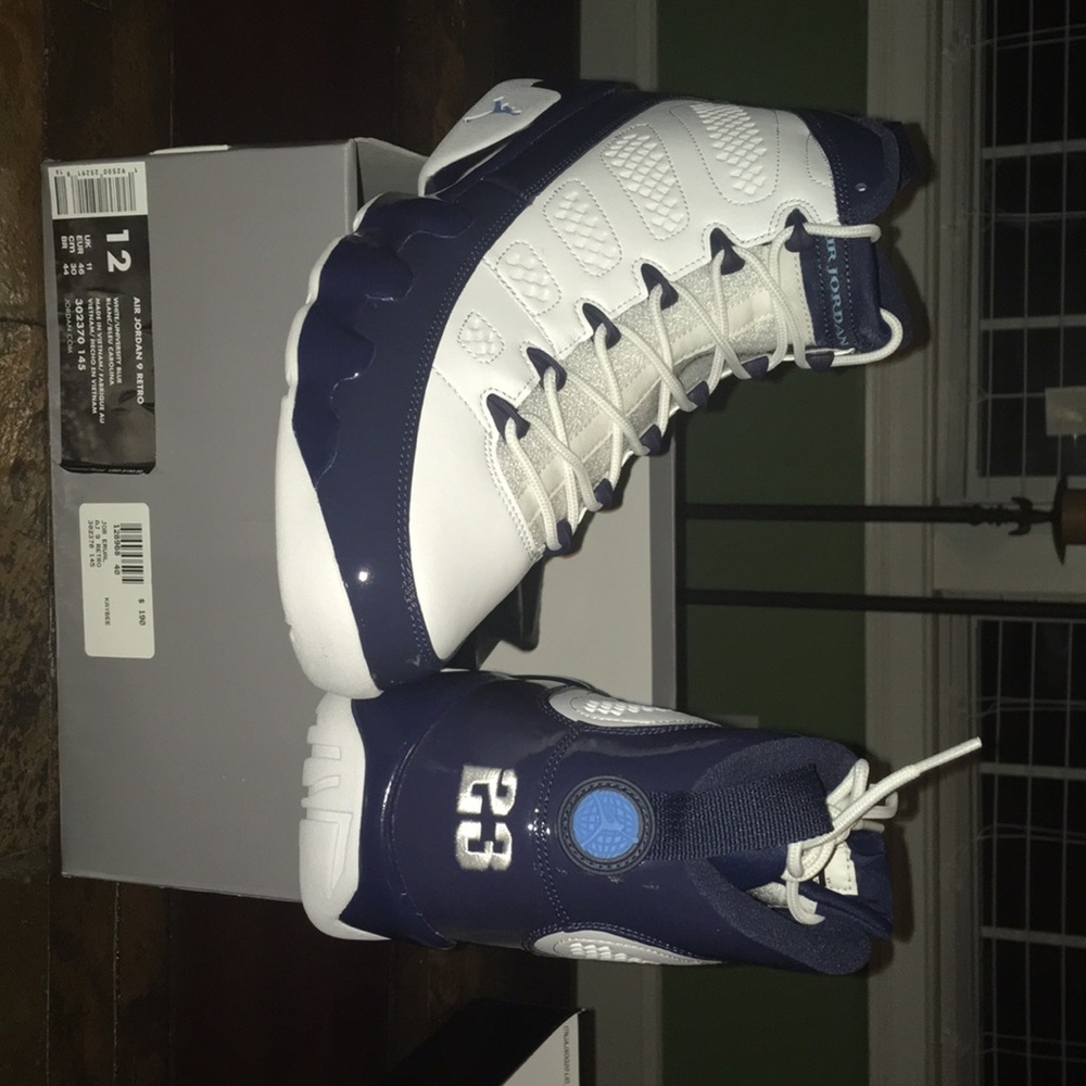 Air Jordan 9